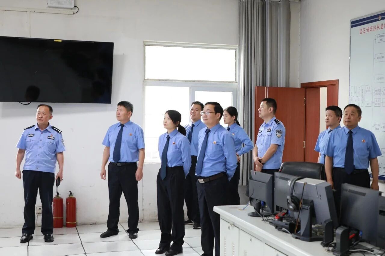 ccf48ba0973d7dc4a7a5940e0cb4febe.jpg